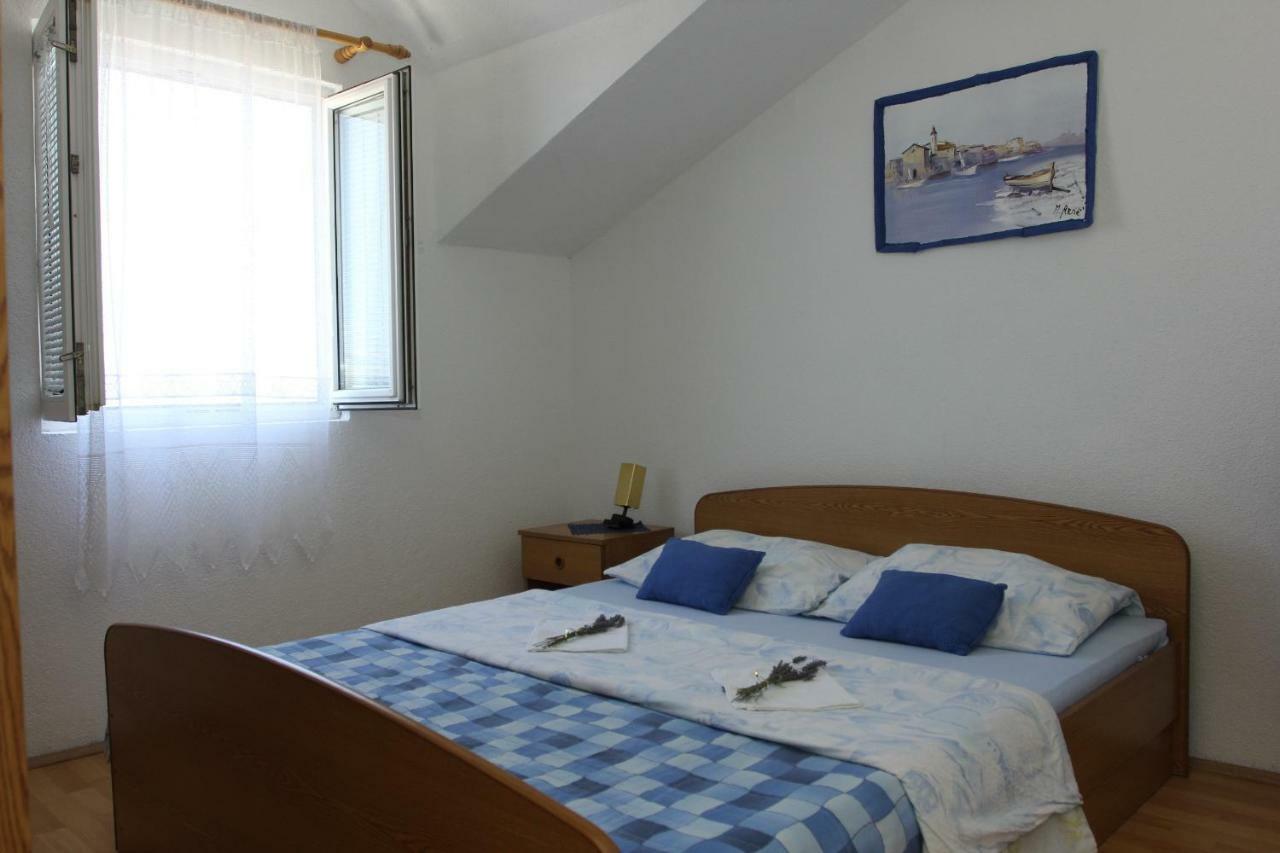 Apartmani Vesna Supetar Zewnętrze zdjęcie