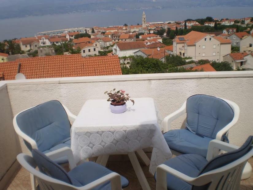 Apartmani Vesna Supetar Zewnętrze zdjęcie